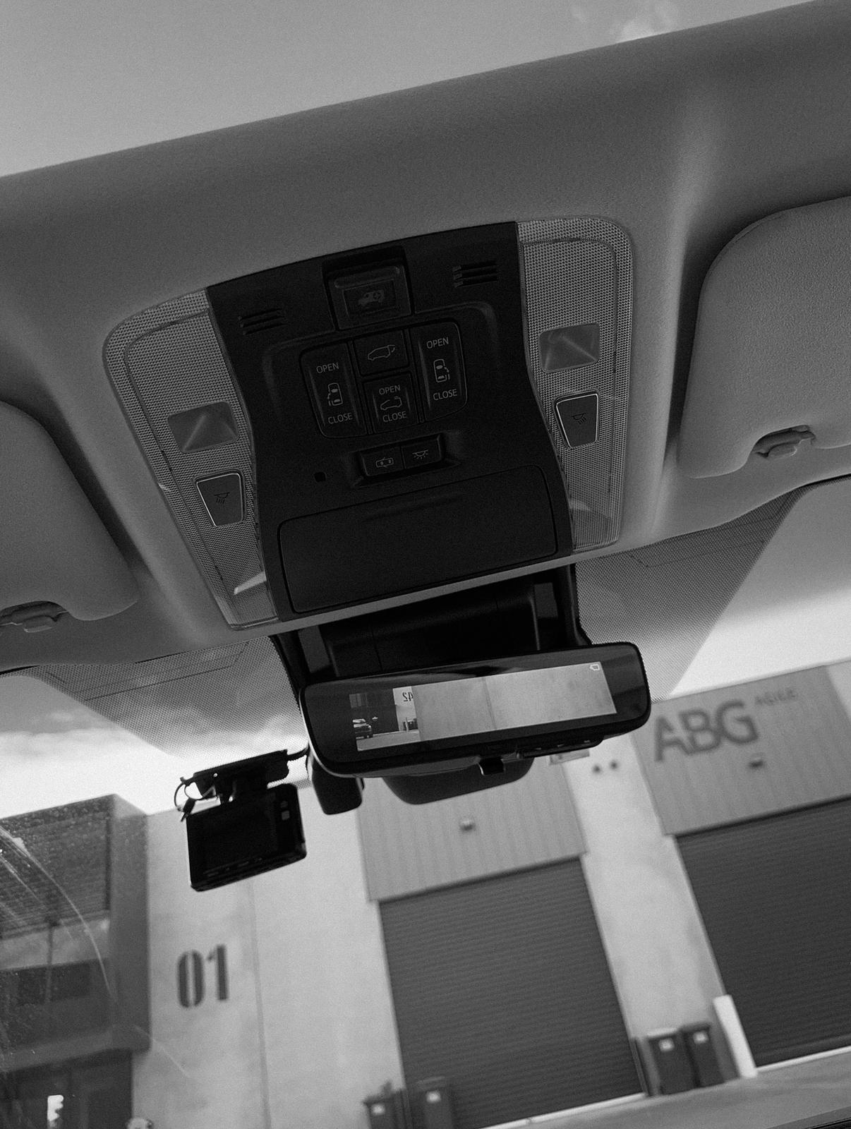 2018 Toyota Alphard Executive Lounge